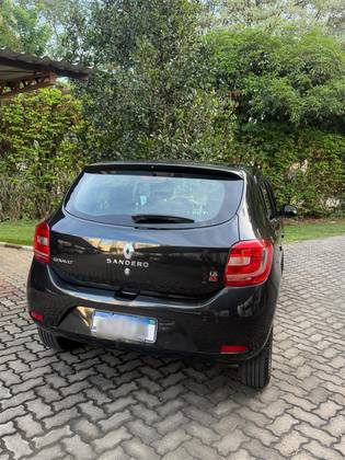 RENAULT SANDERO 1.6 EXPRESSION 8V FLEX 4P MANUAL RENAULT SANDERO 1.6 EXPRESSION 8V FLEX 4P MANUAL